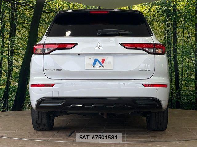 Mitsubishi OUTLANDER PHEV 2024-07 6816463-15