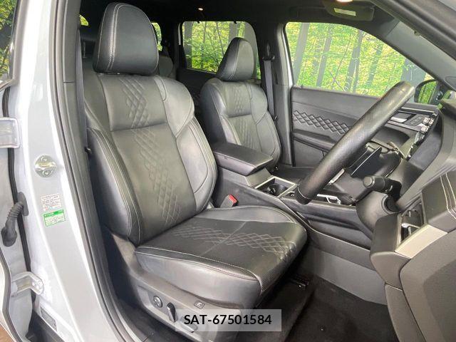 Mitsubishi OUTLANDER PHEV 2024-07 6816463-7