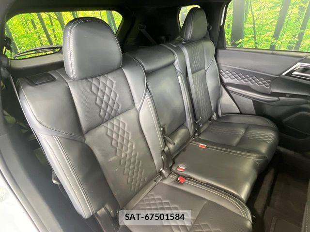 Mitsubishi OUTLANDER PHEV 2024-07 6816463-8