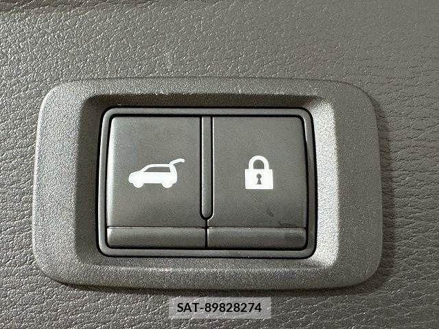 Mitsubishi OUTLANDER PHEV 2022-03 6816469-11