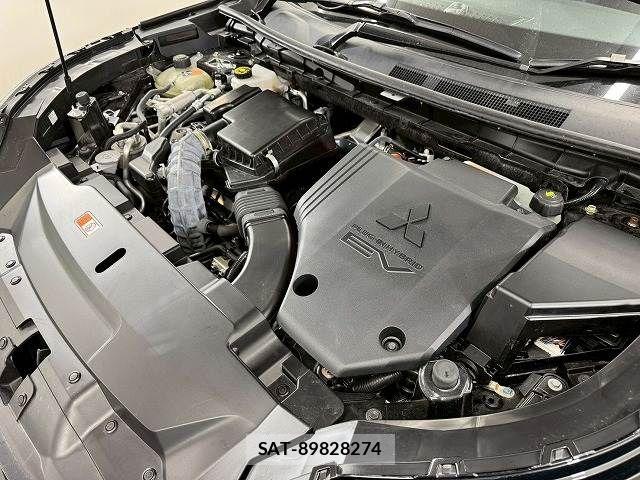 Mitsubishi OUTLANDER PHEV 2022-03 6816469-17