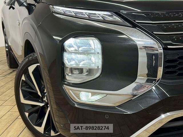 Mitsubishi OUTLANDER PHEV 2022-03 6816469-18