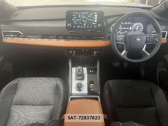 Mitsubishi OUTLANDER PHEV 2024-02 6816459-1