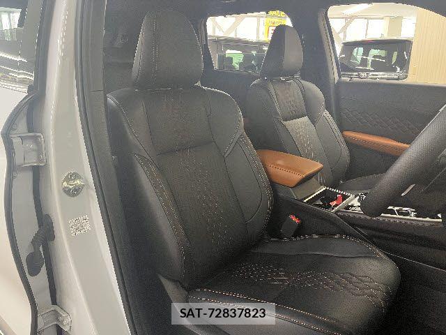 Mitsubishi OUTLANDER PHEV 2024-02 6816459-3