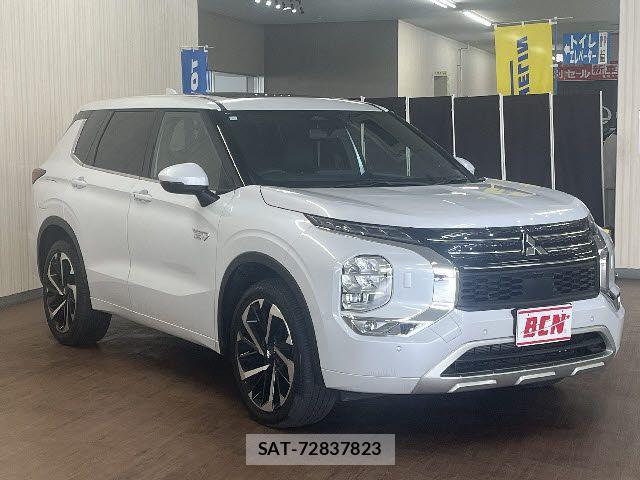 Mitsubishi OUTLANDER PHEV 2024-02 6816459-6