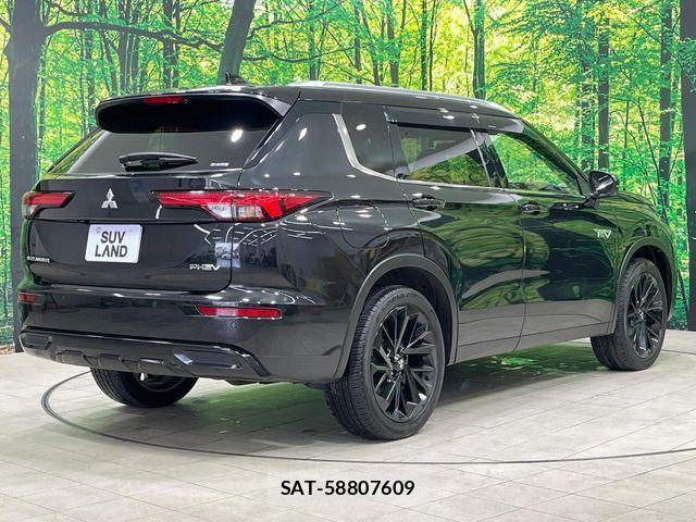 Mitsubishi OUTLANDER PHEV 2023-08 6816470-16