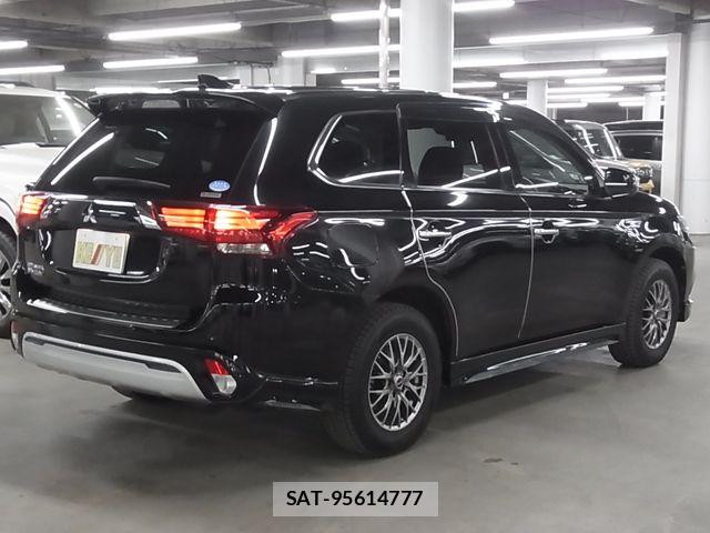 Mitsubishi OUTLANDER PHEV 2018-11 6816481-1