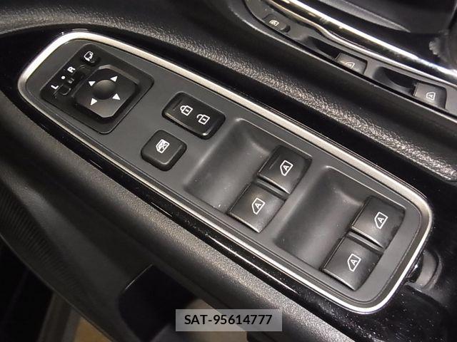 Mitsubishi OUTLANDER PHEV 2018-11 6816481-20