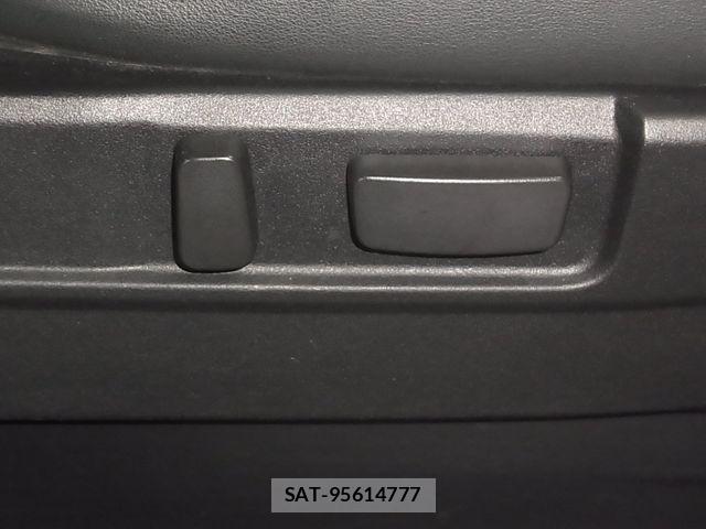 Mitsubishi OUTLANDER PHEV 2018-11 6816481-21