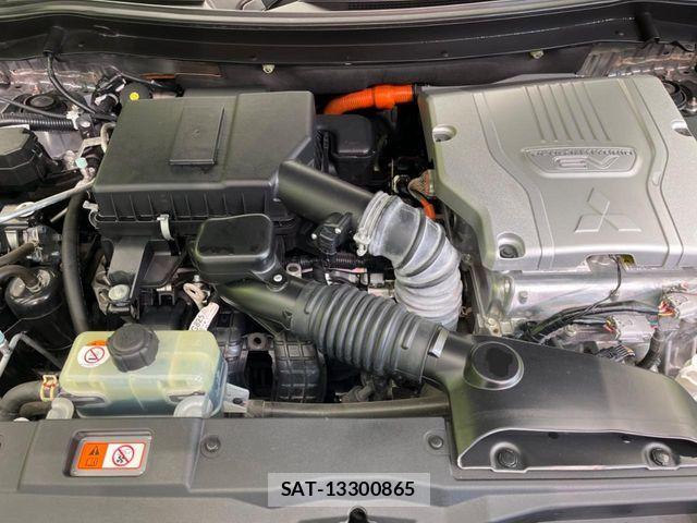 Mitsubishi OUTLANDER PHEV 2021-07 6910967-17