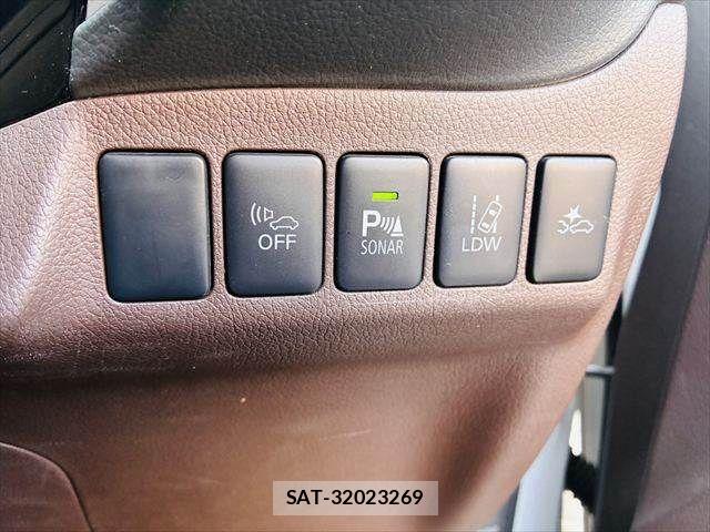 Mitsubishi OUTLANDER PHEV 2015-12 6910974-7