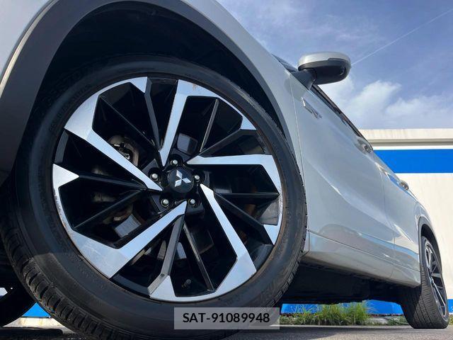 Mitsubishi OUTLANDER PHEV 2022-08 6910965-13