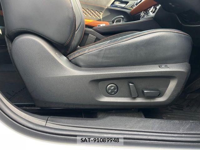 Mitsubishi OUTLANDER PHEV 2022-08 6910965-6