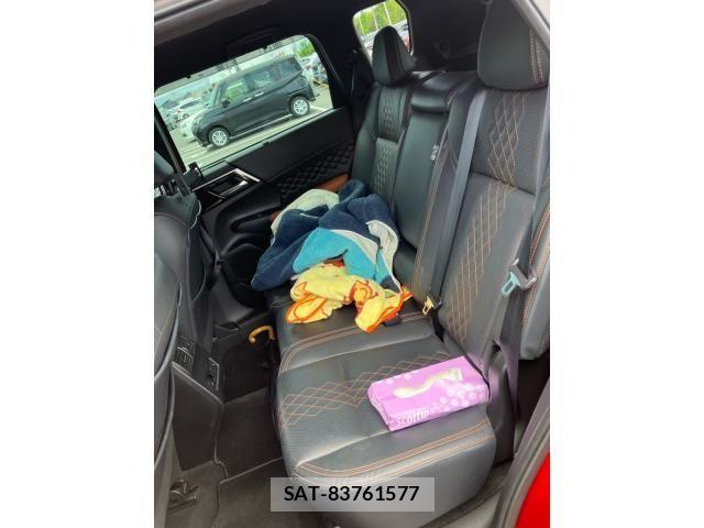 Mitsubishi OUTLANDER PHEV 2022-04 6910969-15