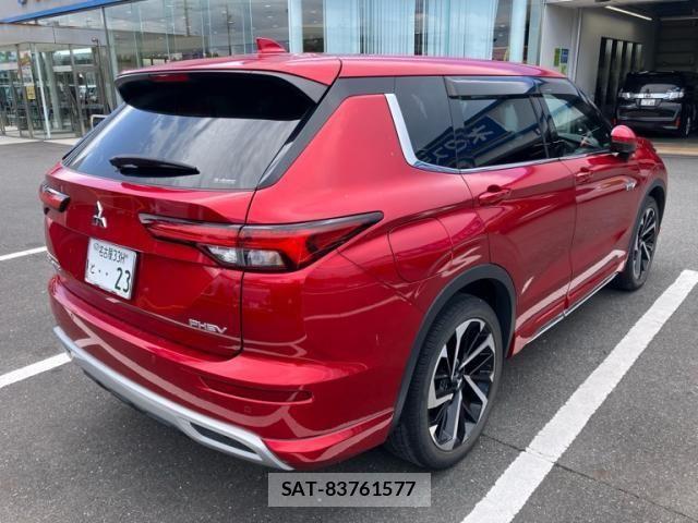 Mitsubishi OUTLANDER PHEV 2022-04 6910969-2