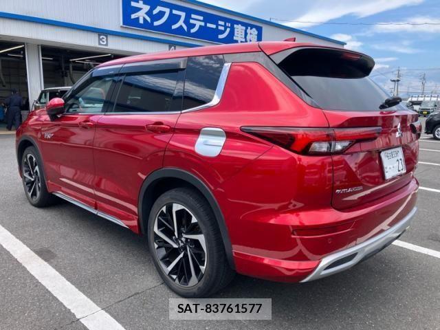 Mitsubishi OUTLANDER PHEV 2022-04 6910969-3