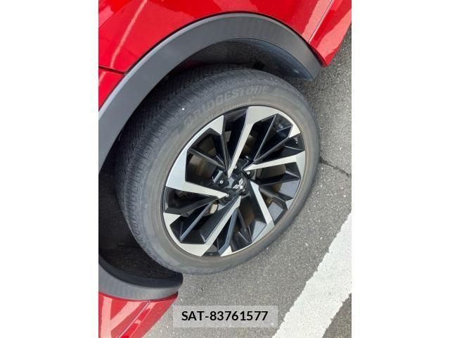 Mitsubishi OUTLANDER PHEV 2022-04 6910969-5
