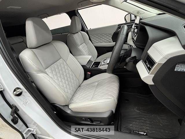 Mitsubishi OUTLANDER PHEV 2022-07 6996968-4