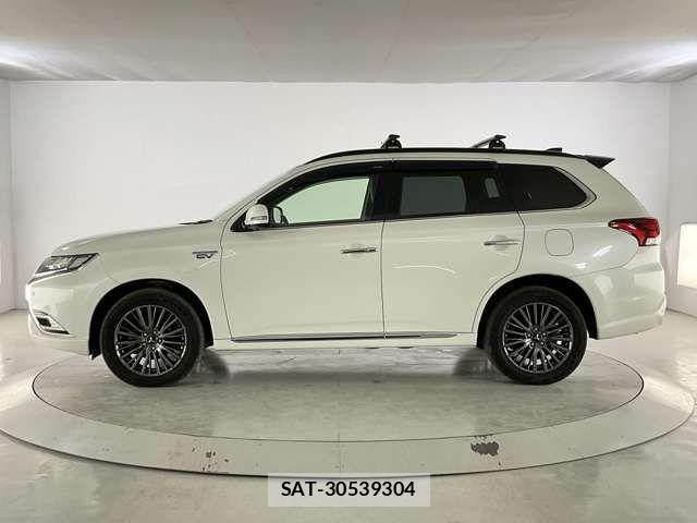 Mitsubishi OUTLANDER PHEV 2020-01 6996976-1
