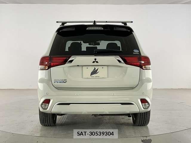 Mitsubishi OUTLANDER PHEV 2020-01 6996976-3
