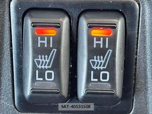 Mitsubishi OUTLANDER PHEV 2018-12 6996977-12