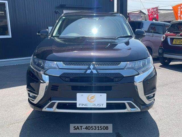 Mitsubishi OUTLANDER PHEV 2018-12 6996977-24