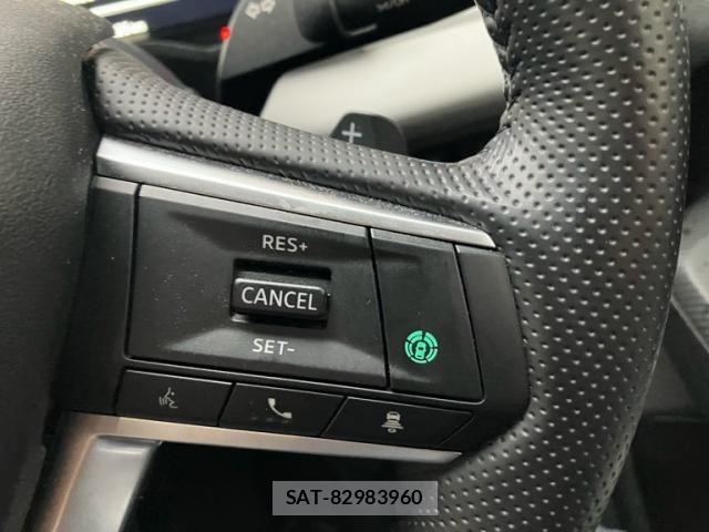 Mitsubishi OUTLANDER PHEV 2022-03 7021207-10