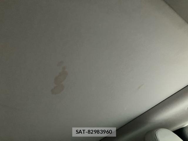 Mitsubishi OUTLANDER PHEV 2022-03 7021207-18