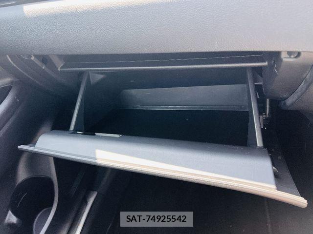 Mitsubishi OUTLANDER PHEV 2015-08 7021211-15