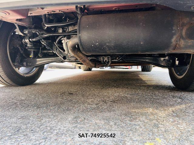 Mitsubishi OUTLANDER PHEV 2015-08 7021211-2