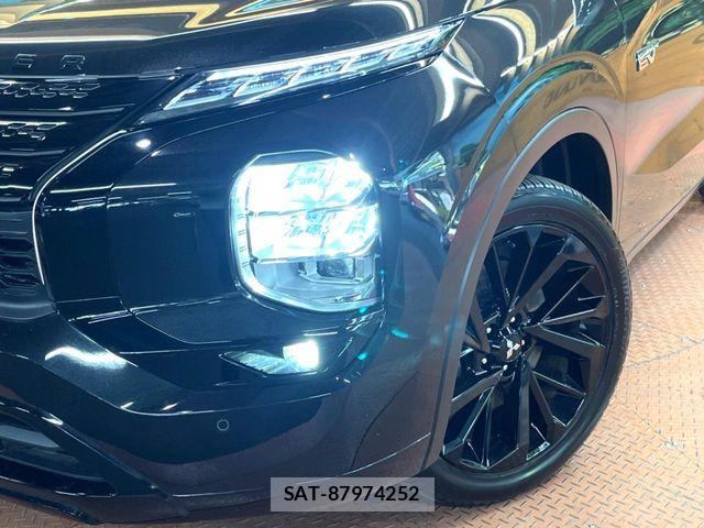 Mitsubishi OUTLANDER PHEV 2024-02 7021202-13