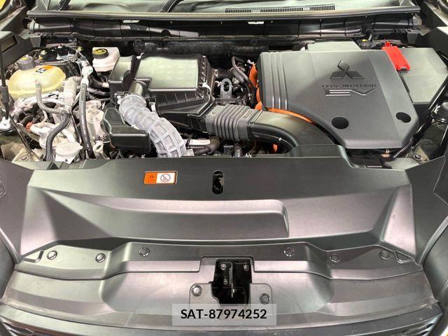 Mitsubishi OUTLANDER PHEV 2024-02 7021202-17