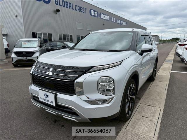 Mitsubishi OUTLANDER PHEV 2023-08 7060154-2