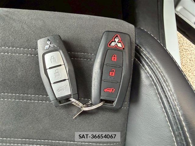 Mitsubishi OUTLANDER PHEV 2023-08 7060154-29