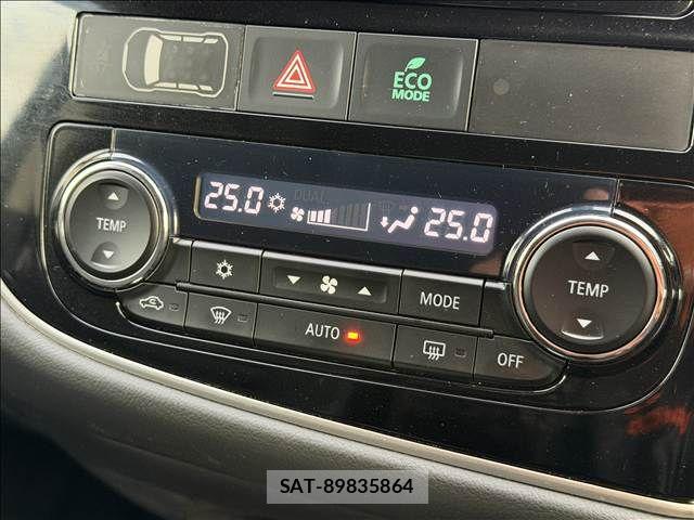 Mitsubishi OUTLANDER PHEV 2014-01 7060159-12