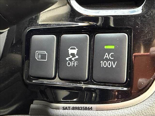 Mitsubishi OUTLANDER PHEV 2014-01 7060159-13