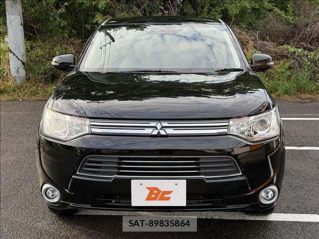 Mitsubishi OUTLANDER PHEV 2014-01 7060159-18