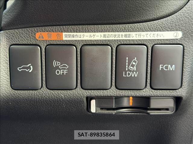 Mitsubishi OUTLANDER PHEV 2014-01 7060159-3