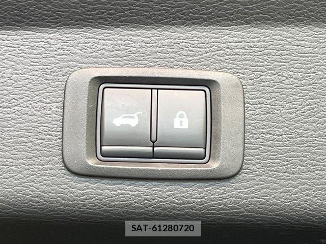 Mitsubishi OUTLANDER PHEV 2022-05 7060151-6