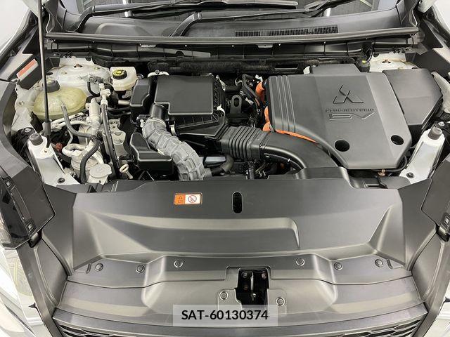 Mitsubishi OUTLANDER PHEV 2022-01 7060152-6