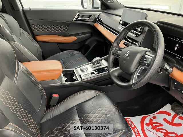 Mitsubishi OUTLANDER PHEV 2022-01 7060152-8