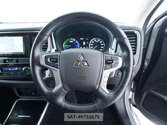 Mitsubishi OUTLANDER PHEV 2019-01 7060156-13
