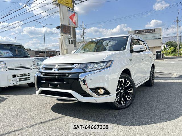 Mitsubishi OUTLANDER PHEV 2016-03 7060155-1