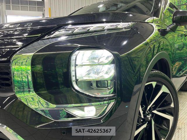 Mitsubishi OUTLANDER PHEV 2022-09 7060153-12