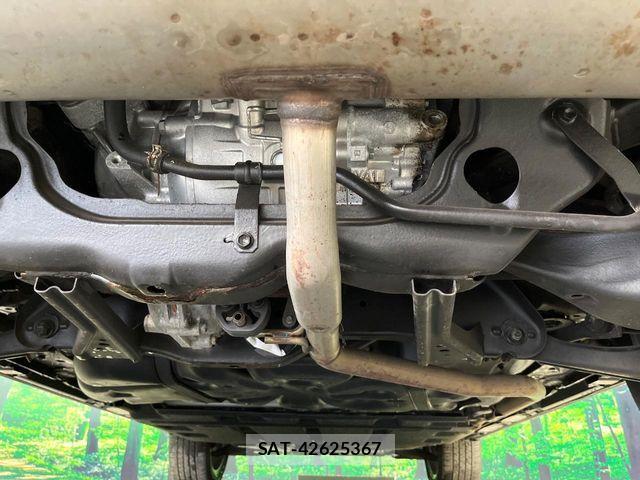 Mitsubishi OUTLANDER PHEV 2022-09 7060153-19