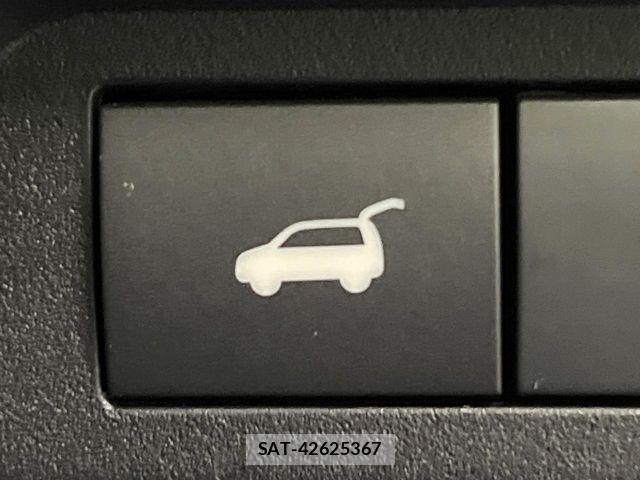 Mitsubishi OUTLANDER PHEV 2022-09 7060153-5