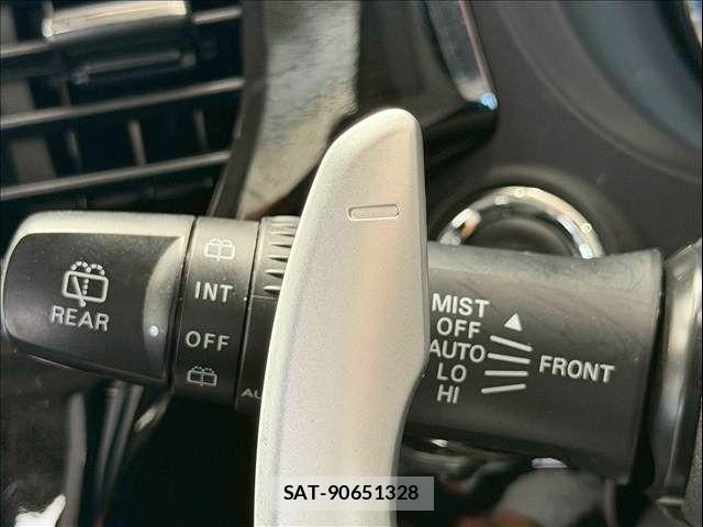 Mitsubishi OUTLANDER PHEV 2018-08 7060160-14