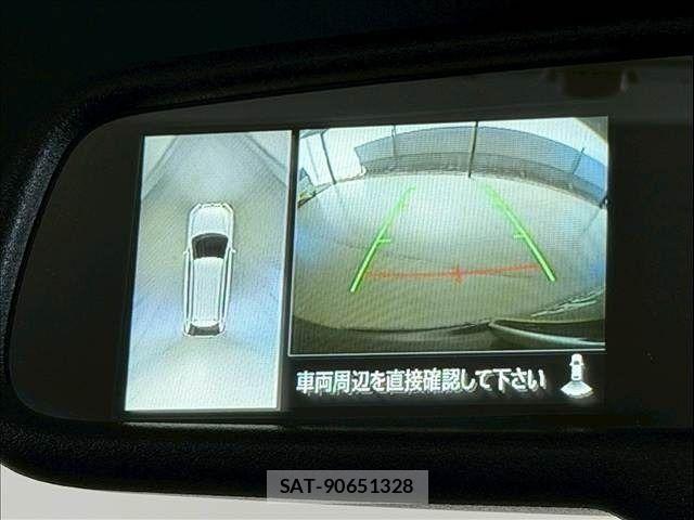 Mitsubishi OUTLANDER PHEV 2018-08 7060160-19