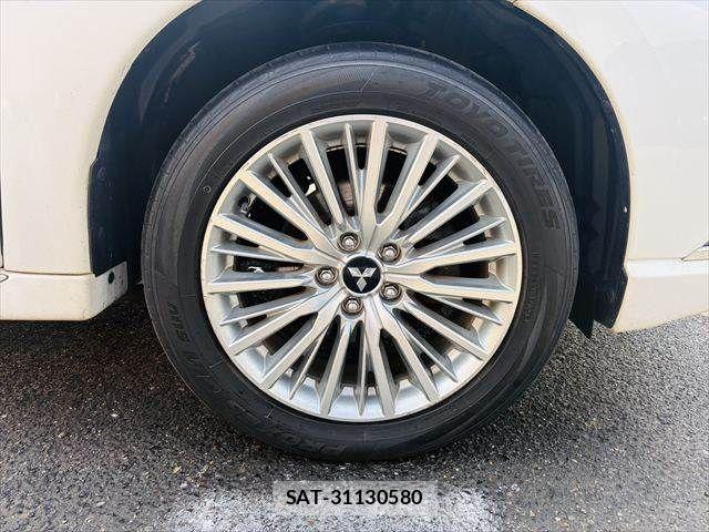 Mitsubishi OUTLANDER PHEV 2018-10 7223370-13