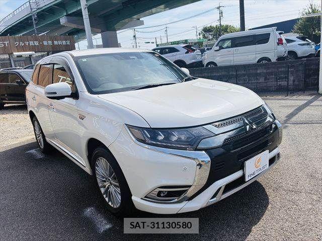 Mitsubishi OUTLANDER PHEV 2018-10 7223370-15